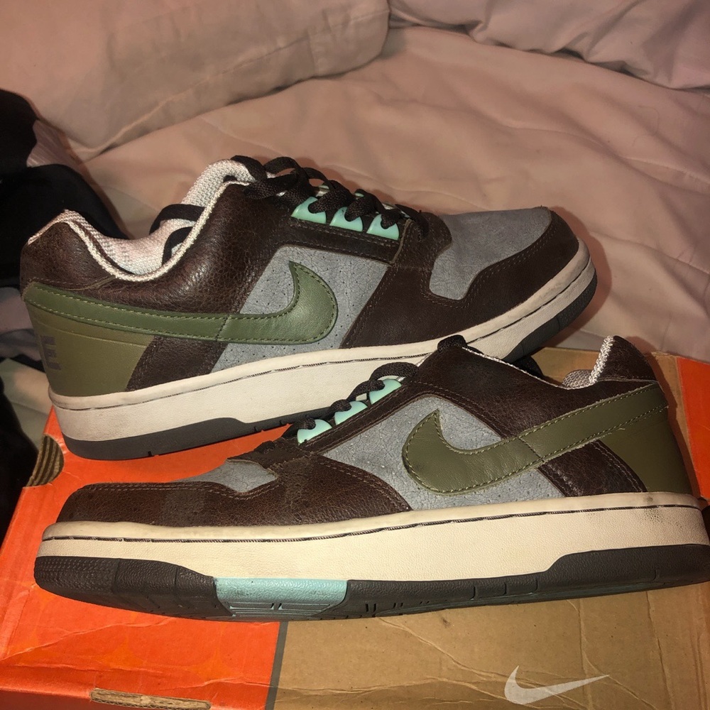 Nike Dunk - Picture 2 of 4